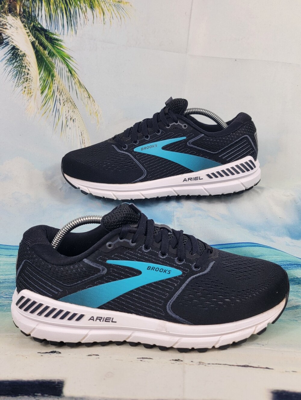 Brooks Ariel '20 Womens 8.5 Wide